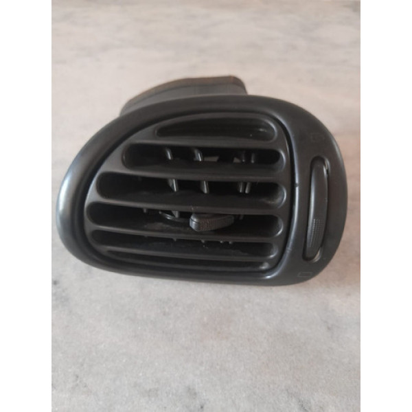 Difusor De Ar Peugeot 206 - Direito