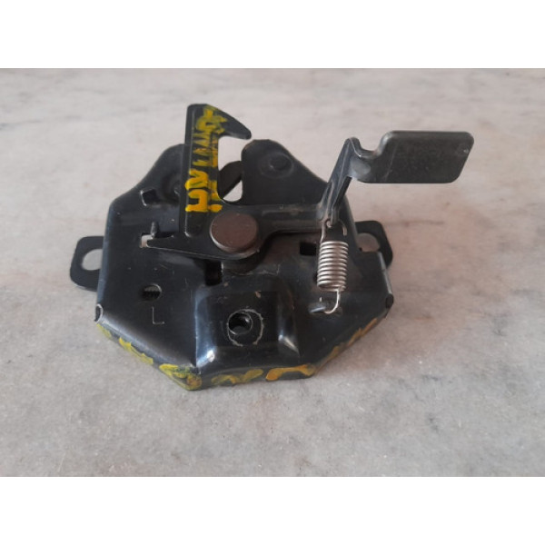 Fechadura/trava Capô Hyundai Accent - 95