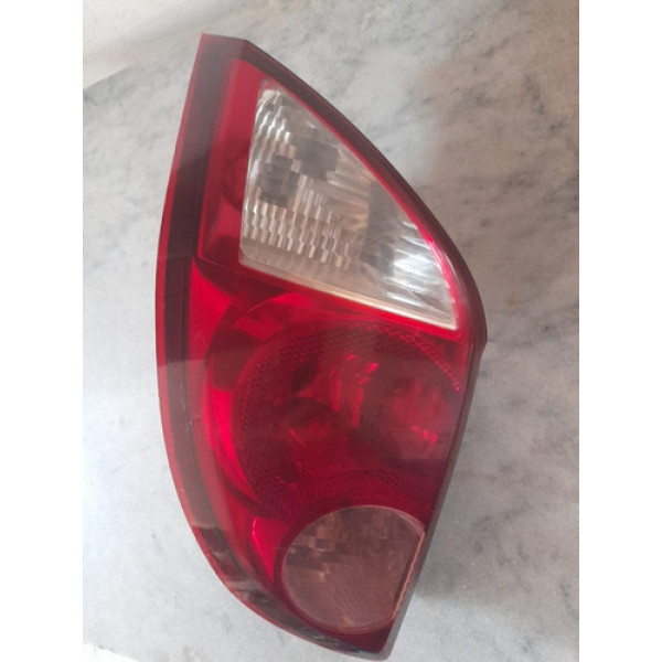Lanterna Traseira Esquerda Celta 2008