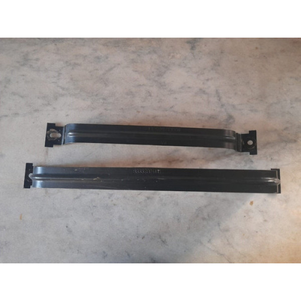 Par Cinta Tanque Combustível Celta - 2010